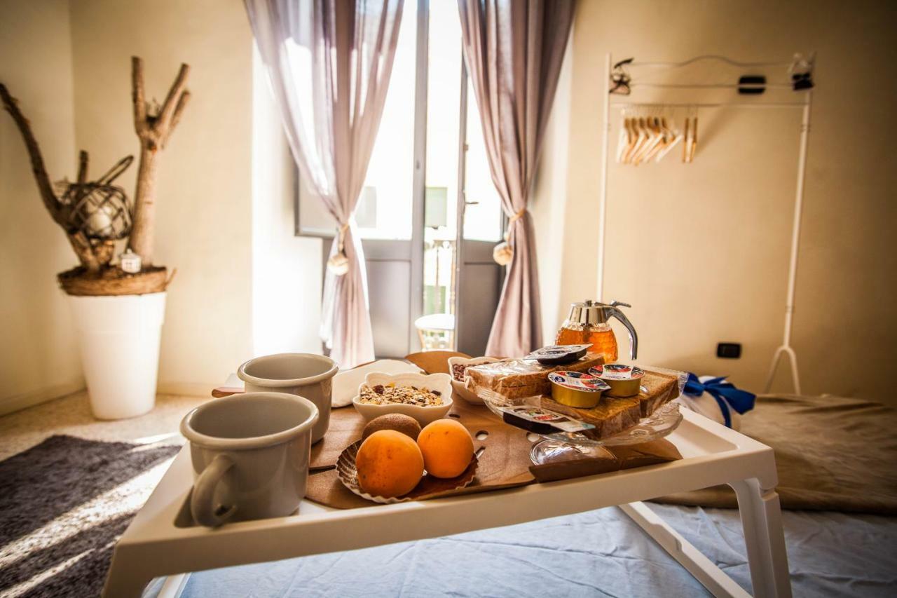 Suite Re Riccardo Caserta Exterior foto